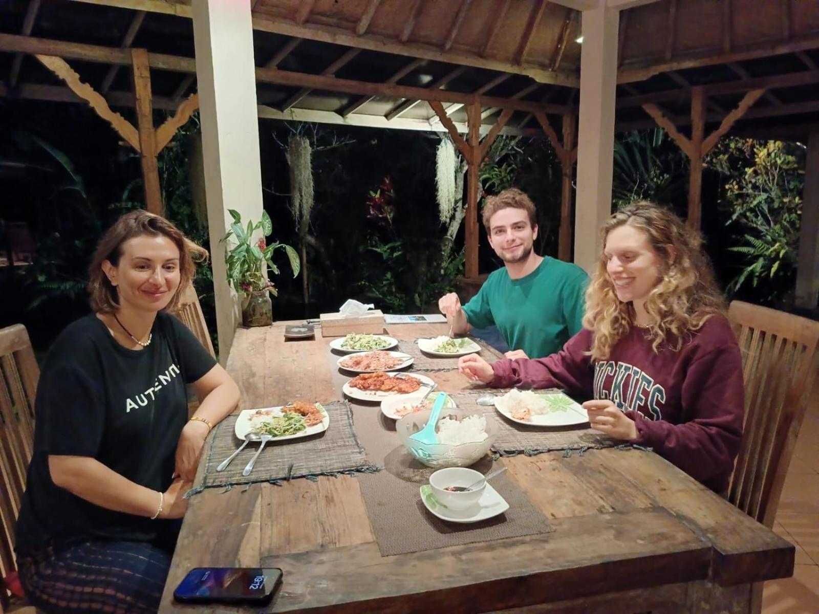Carik Tangis Boutique Homestay ジャティルウィ エクステリア 写真